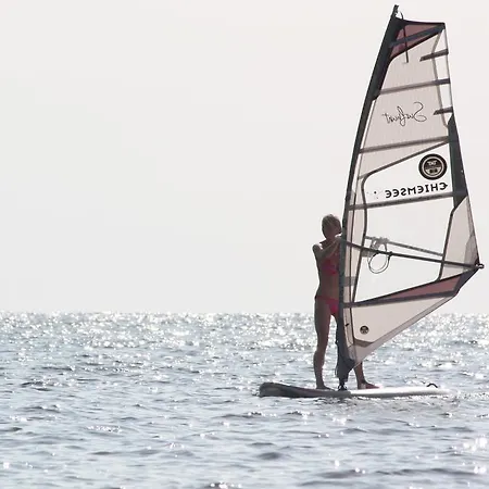 Holiday home Surfhunt Holiday House